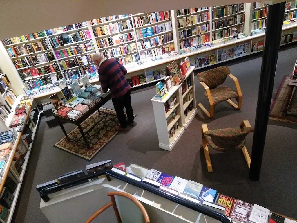 A Different Drummer Books | 513 Locust St, Burlington, ON L7S 1V3, Canada | Phone: (905) 639-0925