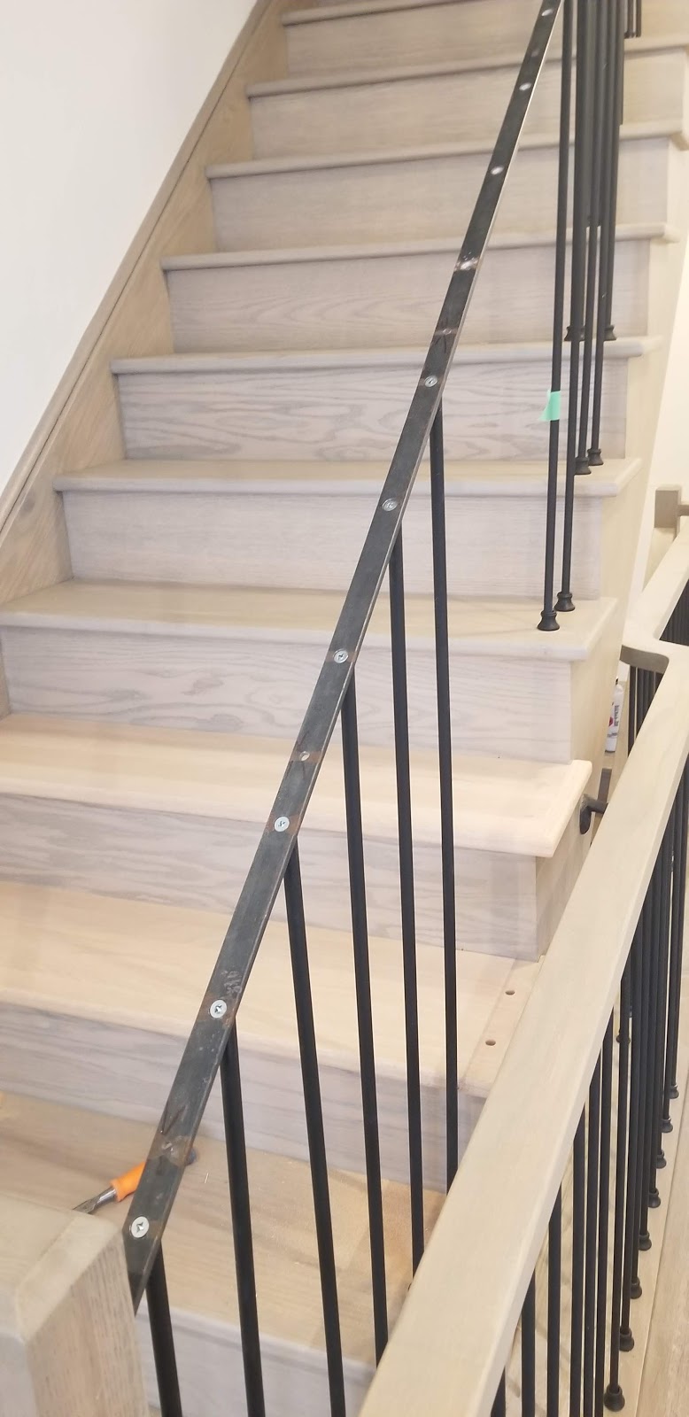 Canadian Railings Ltd | 596 Oster Ln, Concord, ON L4K 2C1, Canada | Phone: (905) 669-9221