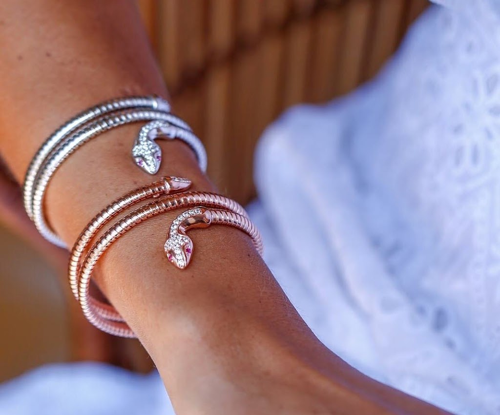 Sparkle | 3267 Av. Moishe, Boisbriand, QC J7E 0A6, Canada | Phone: (438) 493-3267