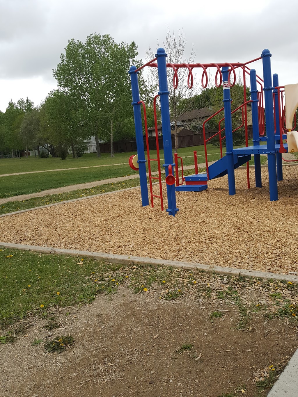 Dover Park | st n 2s6, 340 Quebec St N, Regina, SK S4R 2S6, Canada
