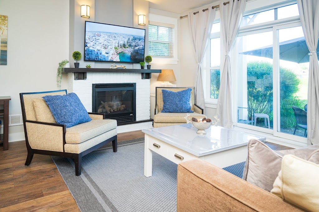 3 Peaks at Blue Mountains Rentals | 125 Fairway Ct Unit 127, The Blue Mountains, ON L9Y 0P8, Canada | Phone: (647) 795-0762