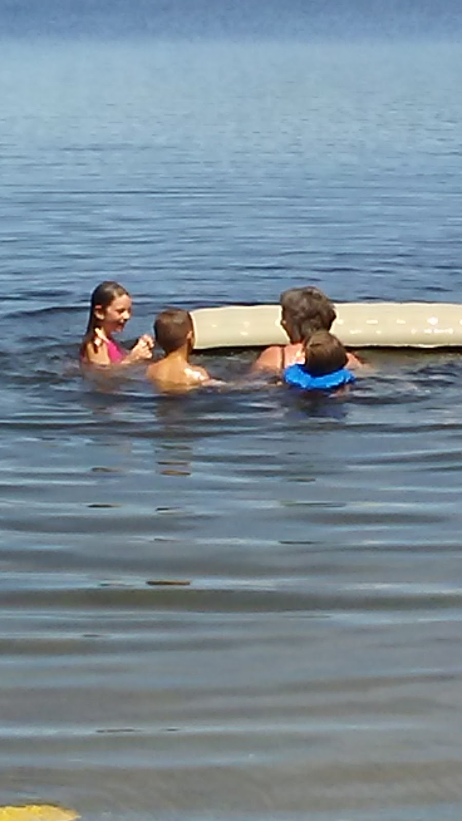 Lowell Lake Lodge | 95 Lowell Lake Rd, Temagami, ON P0H 2H0, Canada | Phone: (705) 569-2680