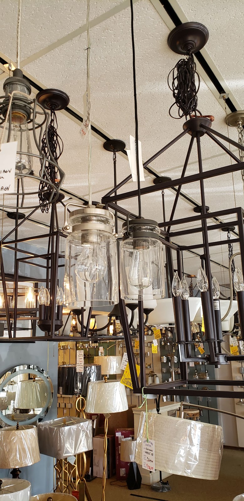 Chatelaine Lighting | 56 Victoria Rd S, Guelph, ON N1E 5P6, Canada | Phone: (519) 824-0401