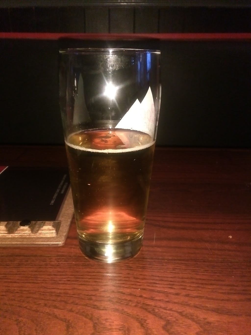 Feebs Pub & Grill | 2 Mill St E, Tottenham, ON L0G 1W0, Canada | Phone: (905) 936-9009
