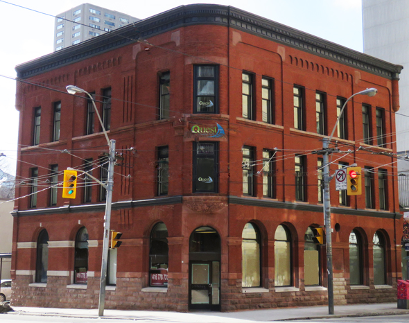Quest Language Studies | 432 Church St, Toronto, ON M5B 2A4, Canada | Phone: (416) 962-2272