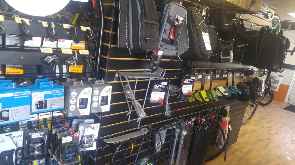 Bob Cyclo | 96 Boulevard Sainte-Rose, Laval, QC H7L 1K4, Canada | Phone: (450) 937-7522