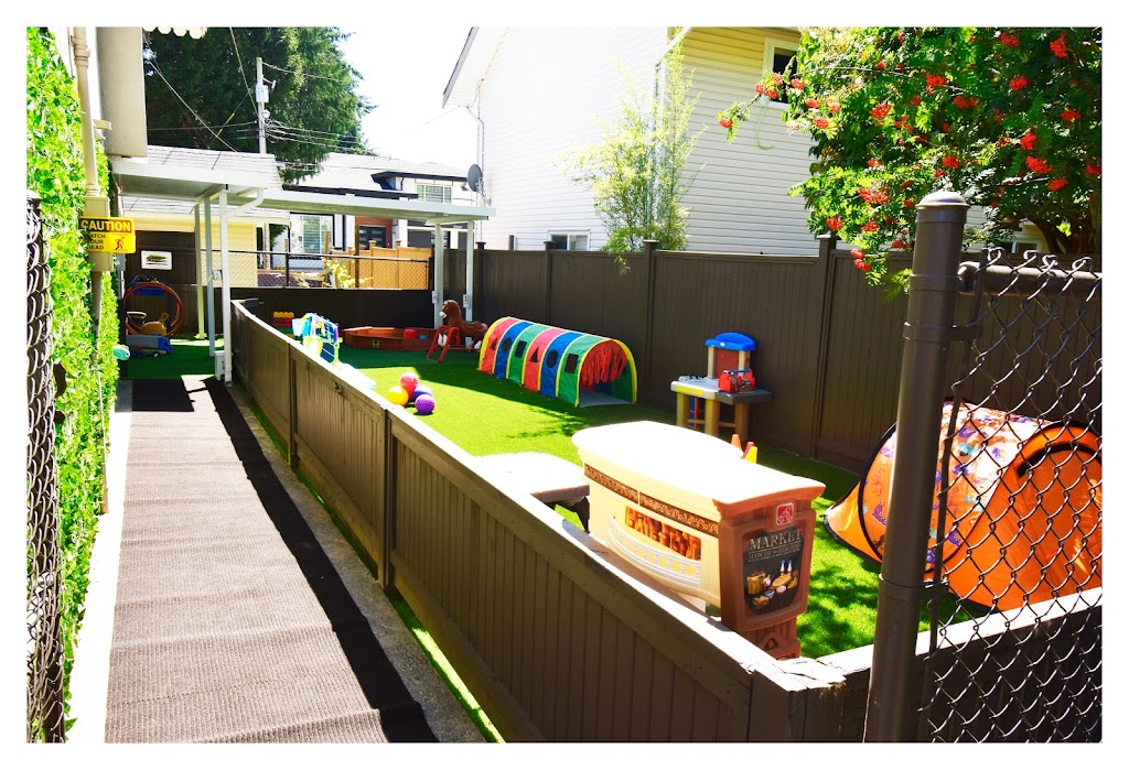 Little kingdom Childcare | 32891 Bakerview Ave, Mission, BC V2V 2P8, Canada | Phone: (778) 384-3742