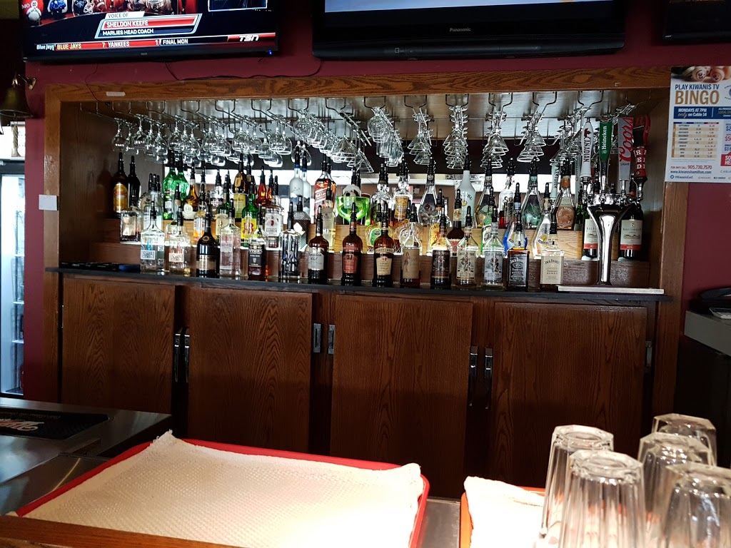 Glendale Pub | 625 Greenhill Ave, Hamilton, ON L8K, Canada | Phone: (905) 560-4782