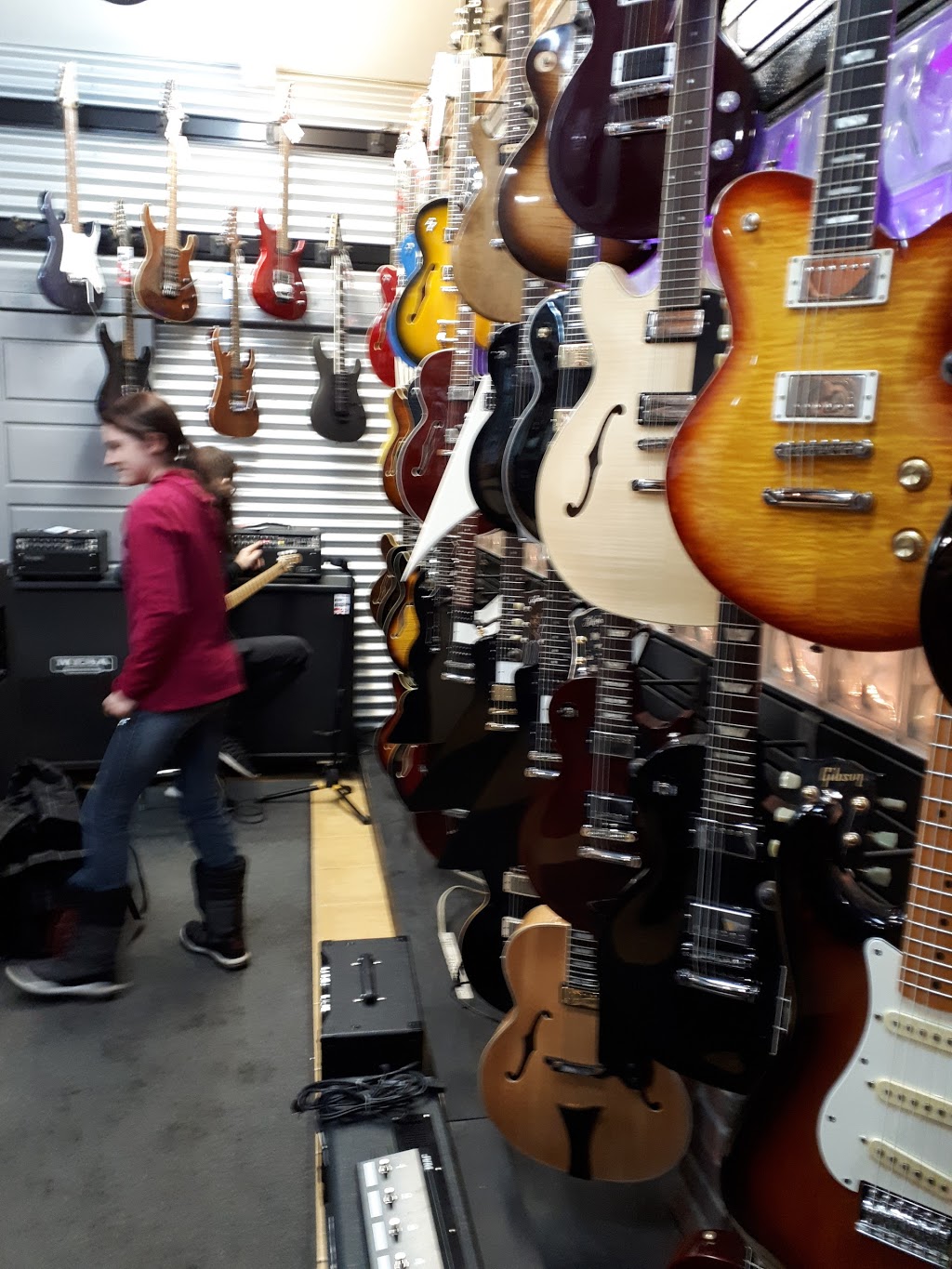 Musique Gagné | 302 Rue Durocher, Québec, QC G1K 4W9, Canada | Phone: (418) 525-8601