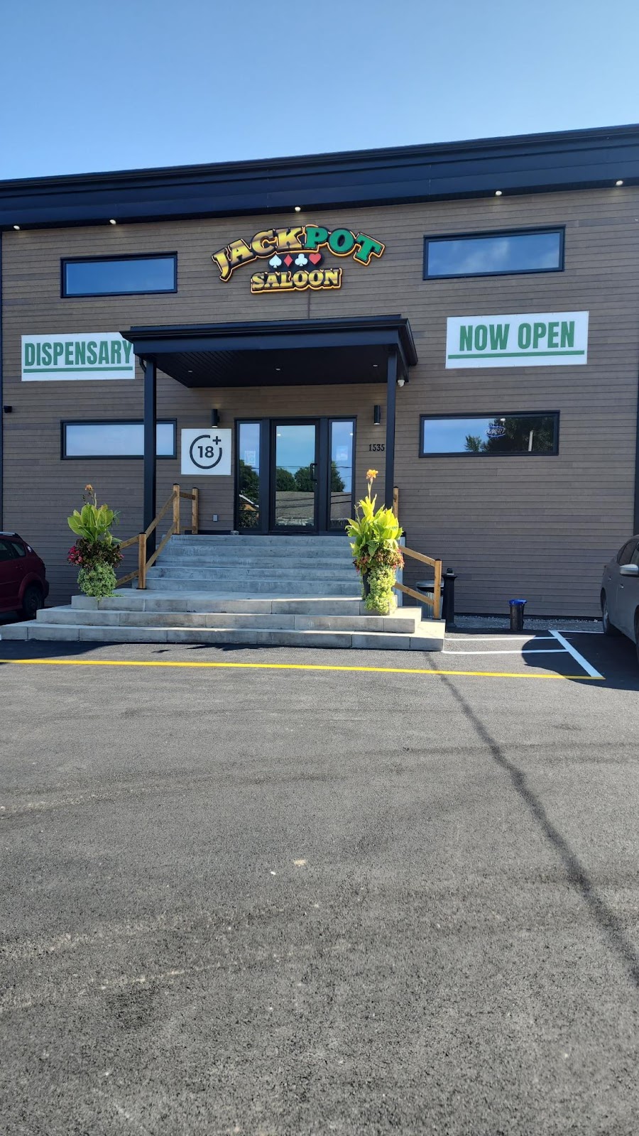 Jackpot Saloon Dispensary and Casino | 1535A Rang Ste Philomène, Oka, QC J0N 1E0, Canada | Phone: (438) 341-5638