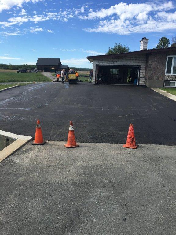 Fort Erie Home Contractors Inc. | 104 Jarvis St, Fort Erie, ON L2A 2S4, Canada | Phone: (905) 871-0808