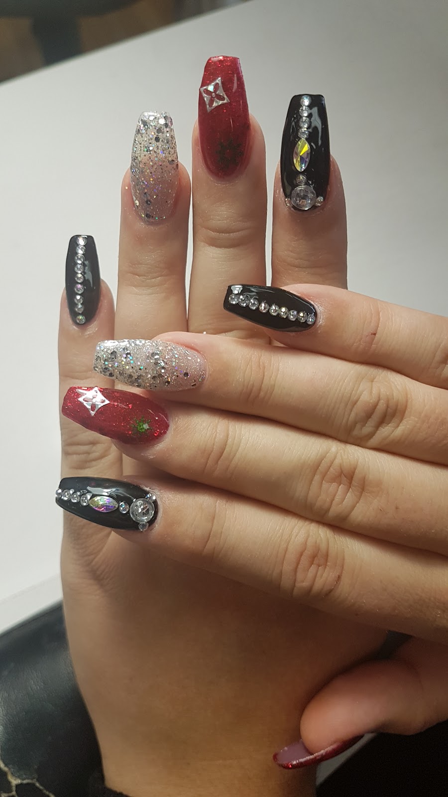 California Nails | 1372 McPhillips St, Winnipeg, MB R2X 2M4, Canada | Phone: (204) 694-5338