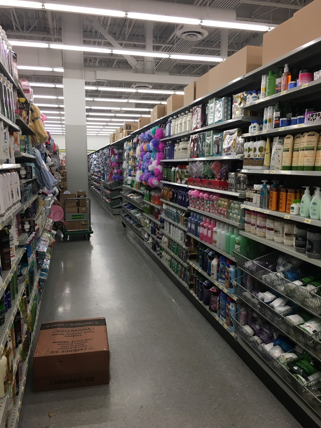 Dollarama | 1400 Ottawa St S, Sunrise Shopping Centre, Kitchener, ON N2E 4E2, Canada | Phone: (519) 569-8663