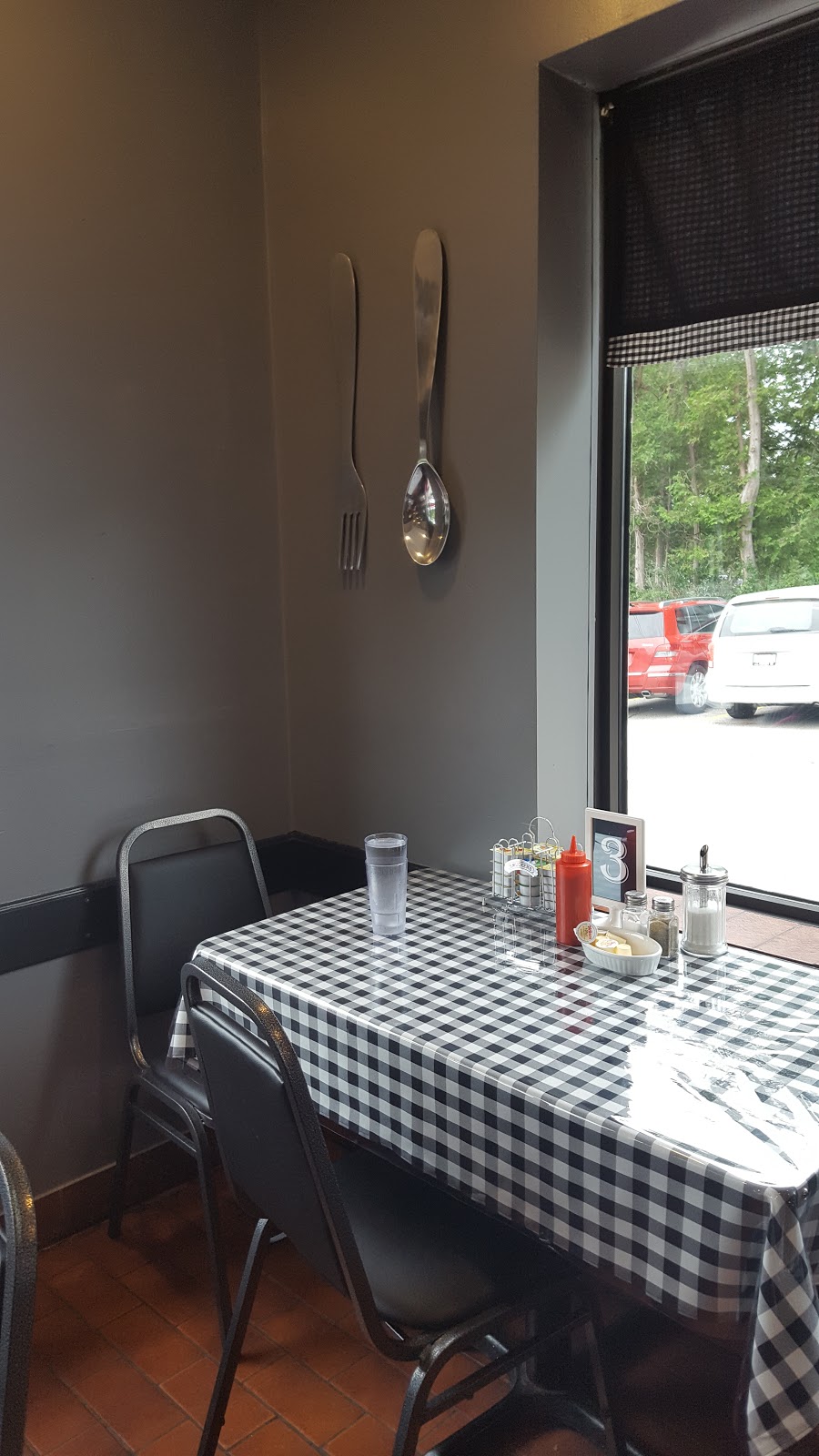 Joe’s Diner - St. Marys | 528 Queen St E, St. Marys, ON N4X 1B8, Canada | Phone: (226) 661-7799