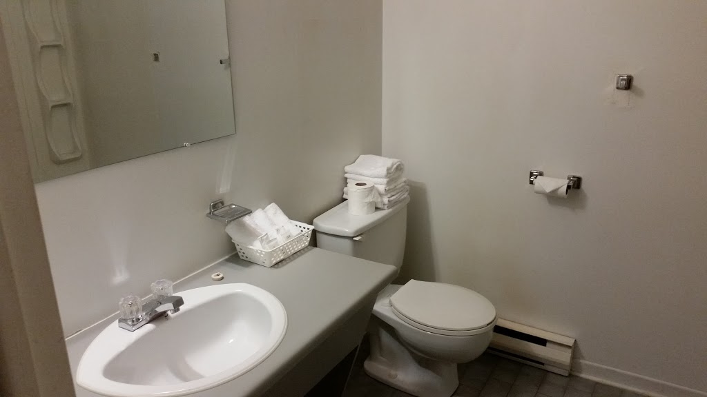 Motel St-Thomas | Saint-Thomas, QC J0K 3L0, Canada | Phone: (450) 755-3822
