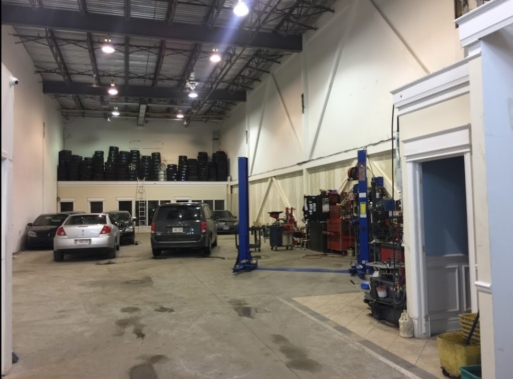 ALHAJJ AUTOS | 1886 Merivale Rd, Nepean, ON K2G 1E6, Canada | Phone: (647) 861-5739