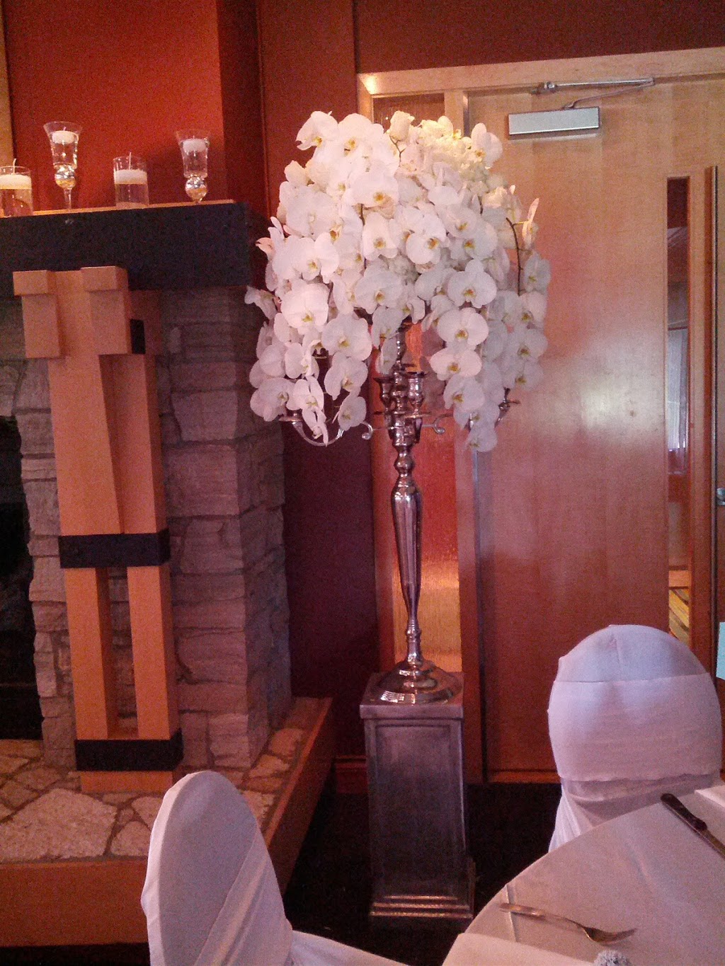 Henna Florist | Shops on Yonge #23, 7181 Yonge St, Markham, ON L3T 0C7, Canada | Phone: (647) 869-6090