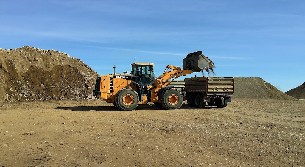 Riverbend Rock Products Ltd. | 6220 64 St, Taber, AB T1G 1Z3, Canada | Phone: (403) 223-4533