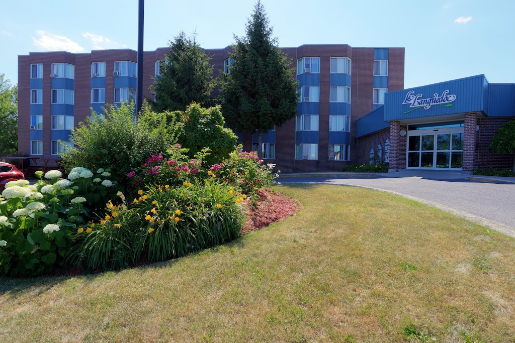 Résidence pour aînés des Bâtisseurs - Le Languedoc Vaudreuil | 2 Rue Boîleau, Vaudreuil-Dorion, QC J7V 7Z3, Canada | Phone: (450) 455-6123