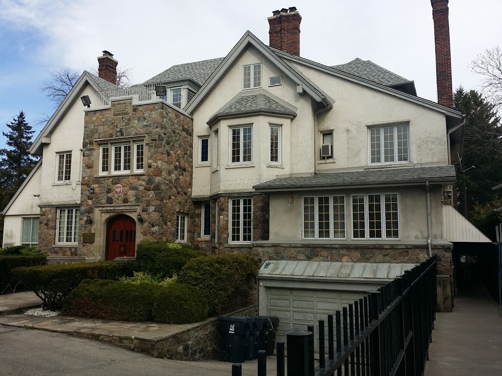 Consulate General of Poland in Toronto | 2603 Lake Shore Blvd W, Etobicoke, ON M8V 1G5, Canada | Phone: (416) 252-5471