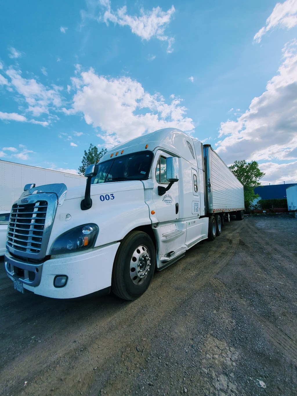 National Roadway Transport | 188 Rue du Milicien, Vaudreuil-Dorion, QC J7V 9M4, Canada | Phone: (438) 886-1517