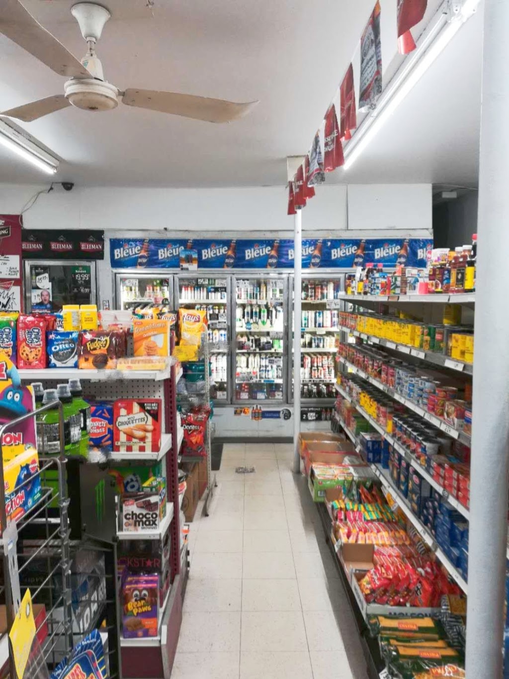 Depanneur Quartier | 1085 Boulevard Nobert, Longueuil, QC J4K 2N6, Canada | Phone: (450) 674-4134