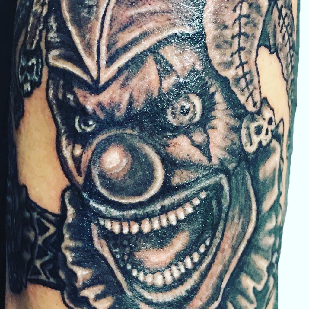 Tattoo Le Kid | 177 Av. Béthany, Lachute, QC J8H 2M2, Canada | Phone: (450) 562-8880