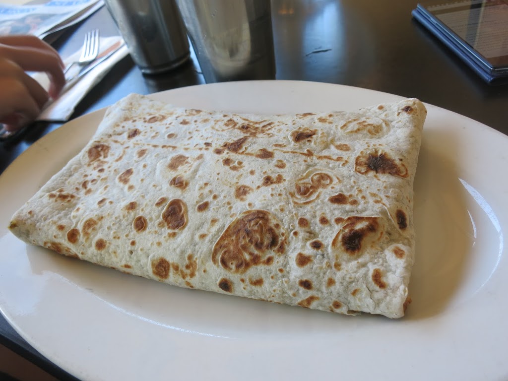 Maurya East Indian Roti (Etobicoke) | 2481 Lake Shore Blvd W, Etobicoke, ON M8V 1C5, Canada | Phone: (647) 748-6001