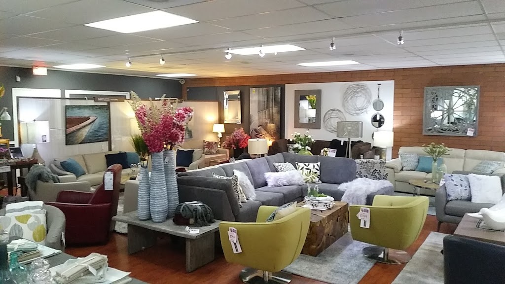 Kerns Furniture Boutique | 771 Gibsons Way, Gibsons, BC V0N 1V9, Canada | Phone: (604) 886-8886