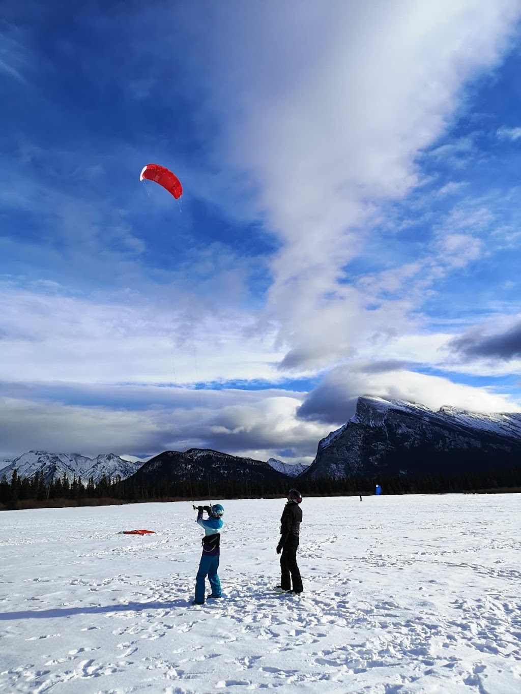 Kite Alberta | 1451 A Palliser Trail #406, Canmore, AB T3H 5K7, Canada | Phone: (403) 437-0995