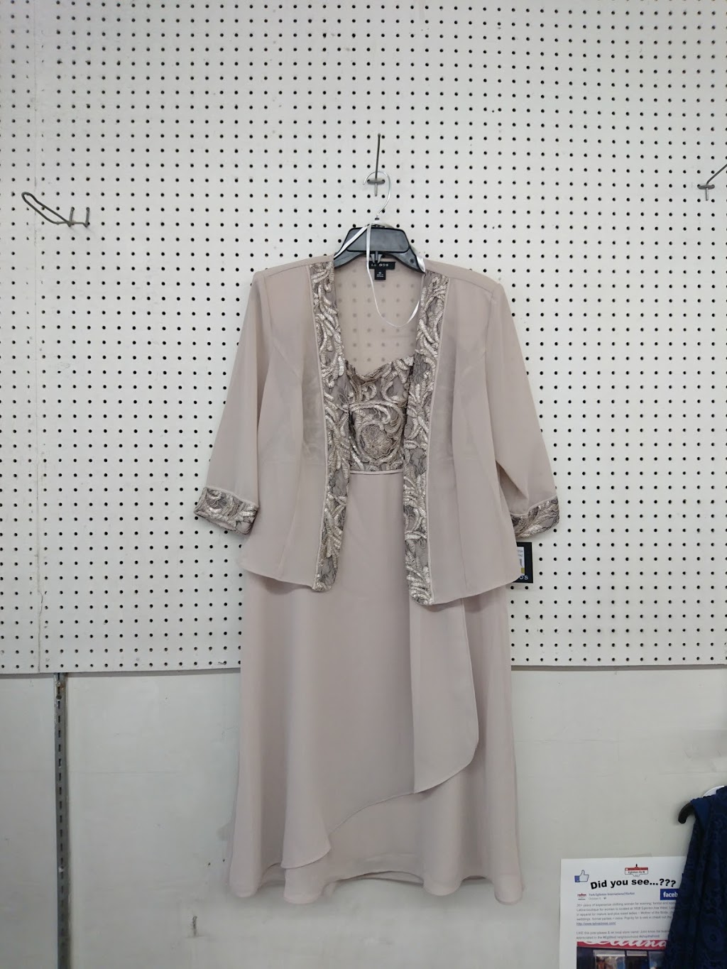 Latina Ltd | 1608 Eglinton Ave W, York, ON M6E 2G8, Canada | Phone: (416) 781-0411