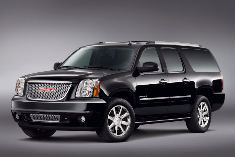 Aurora Airport Limousine | 22 Windward Crescent, Vaughan, ON L6A 3G5, Canada | Phone: (866) 982-2040