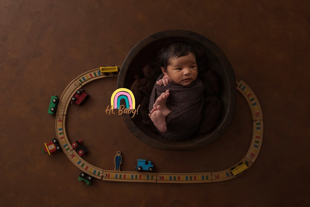 Hi, Baby! Winnipeg Newborn & Family Photography | 55 Paul Martin Dr, Winnipeg, MB R2C 5M4, Canada | Phone: (204) 223-7130