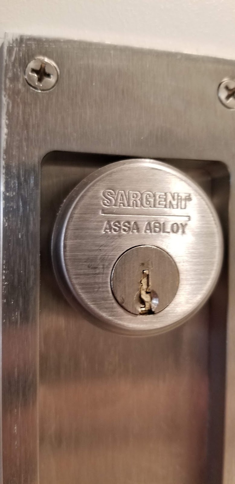 keswick locksmiths locals | 19-76 Arlington Dr, Keswick, ON L4P 0A9, Canada | Phone: (416) 268-5248