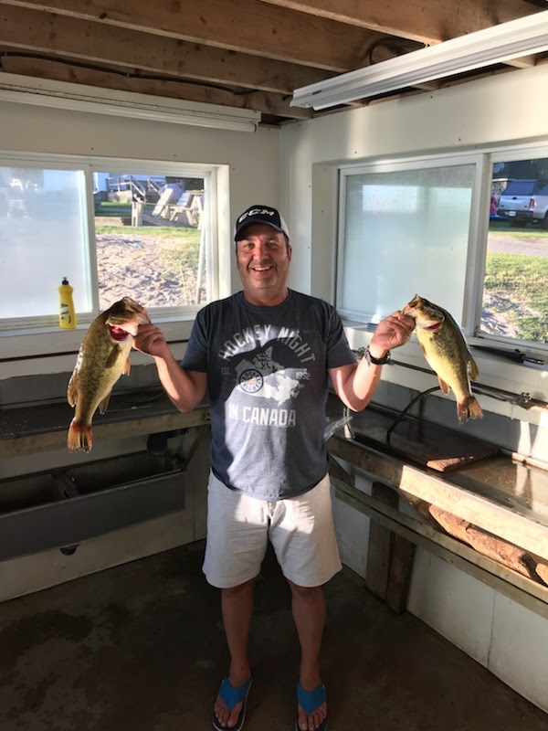 Muskie Bay Resort | 249 Robins Rd, Roseneath, ON K0K 2X0, Canada | Phone: (905) 352-2221