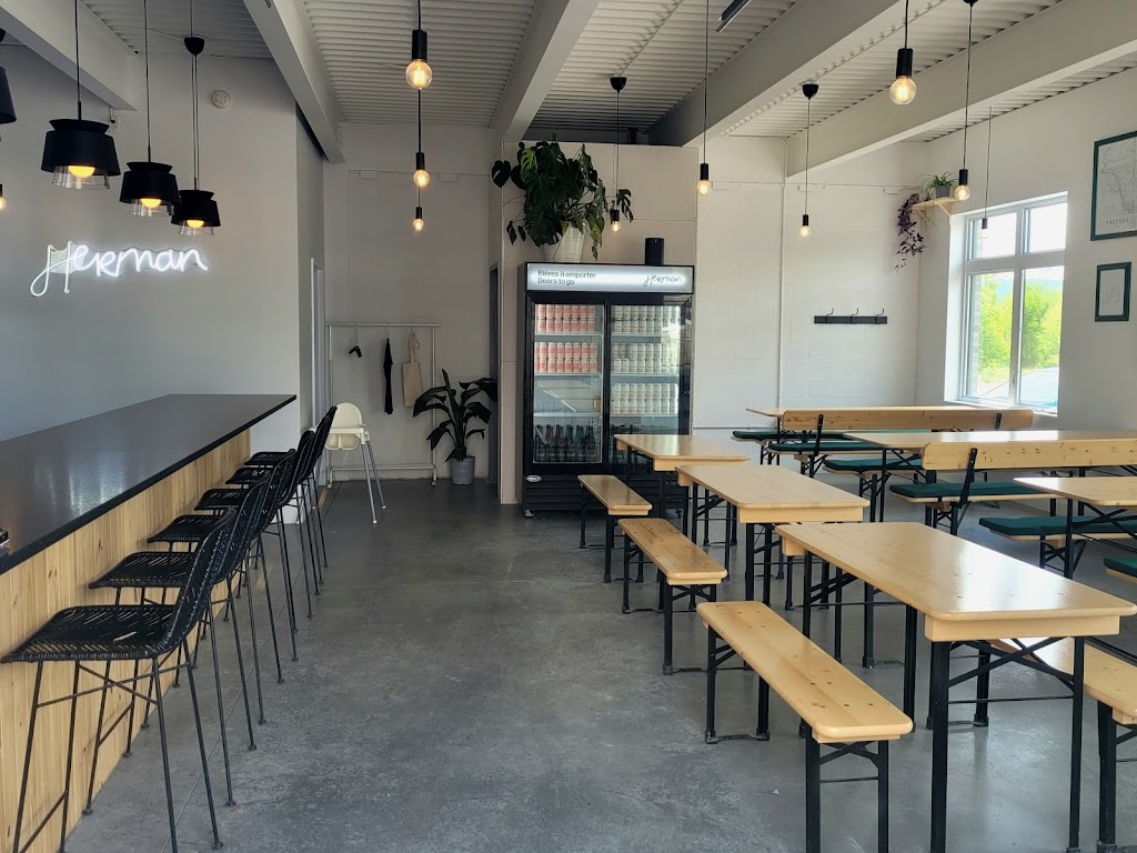 Herman - Brasserie Artisanale | 955 Chem. du Lac Écho Local 101, Prévost, QC J0R 1T0, Canada | Phone: (450) 224-2626