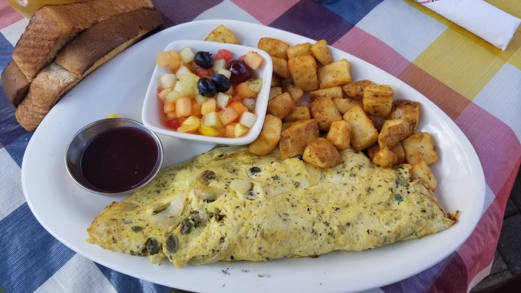 Restaurant Le Batifol | 995 Boulevard du Lac, Lac-Beauport, QC G3B 0W6, Canada | Phone: (418) 841-0414