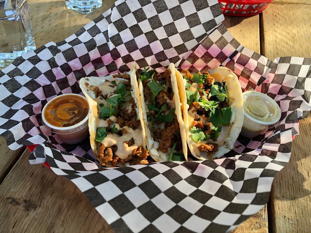 Casamigos Restaurant Mexicain Taqueria & Margarita Bar | 154 Rue Ste Anne, Sainte-Anne-de-Bellevue, QC H9X 1M6, Canada | Phone: (514) 674-1117
