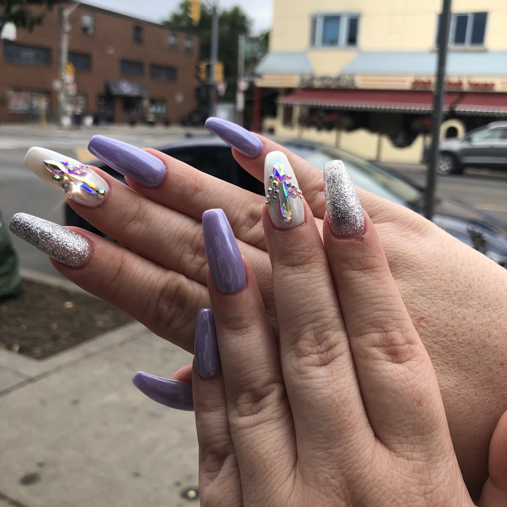 Rosy Nails | 395 Danforth Ave, Toronto, ON M4K 1P1, Canada | Phone: (416) 792-9229