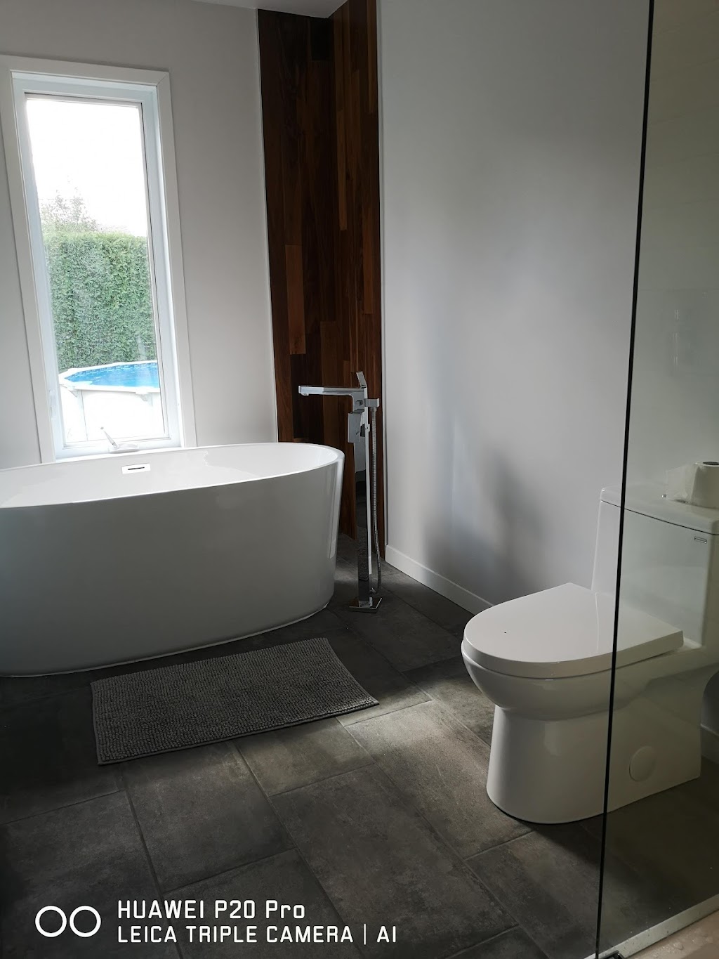 Construction B & B | 257 Bd Sir-Wilfrid-Laurier, Mont-Saint-Hilaire, QC J3H 5W1, Canada | Phone: (514) 750-4771
