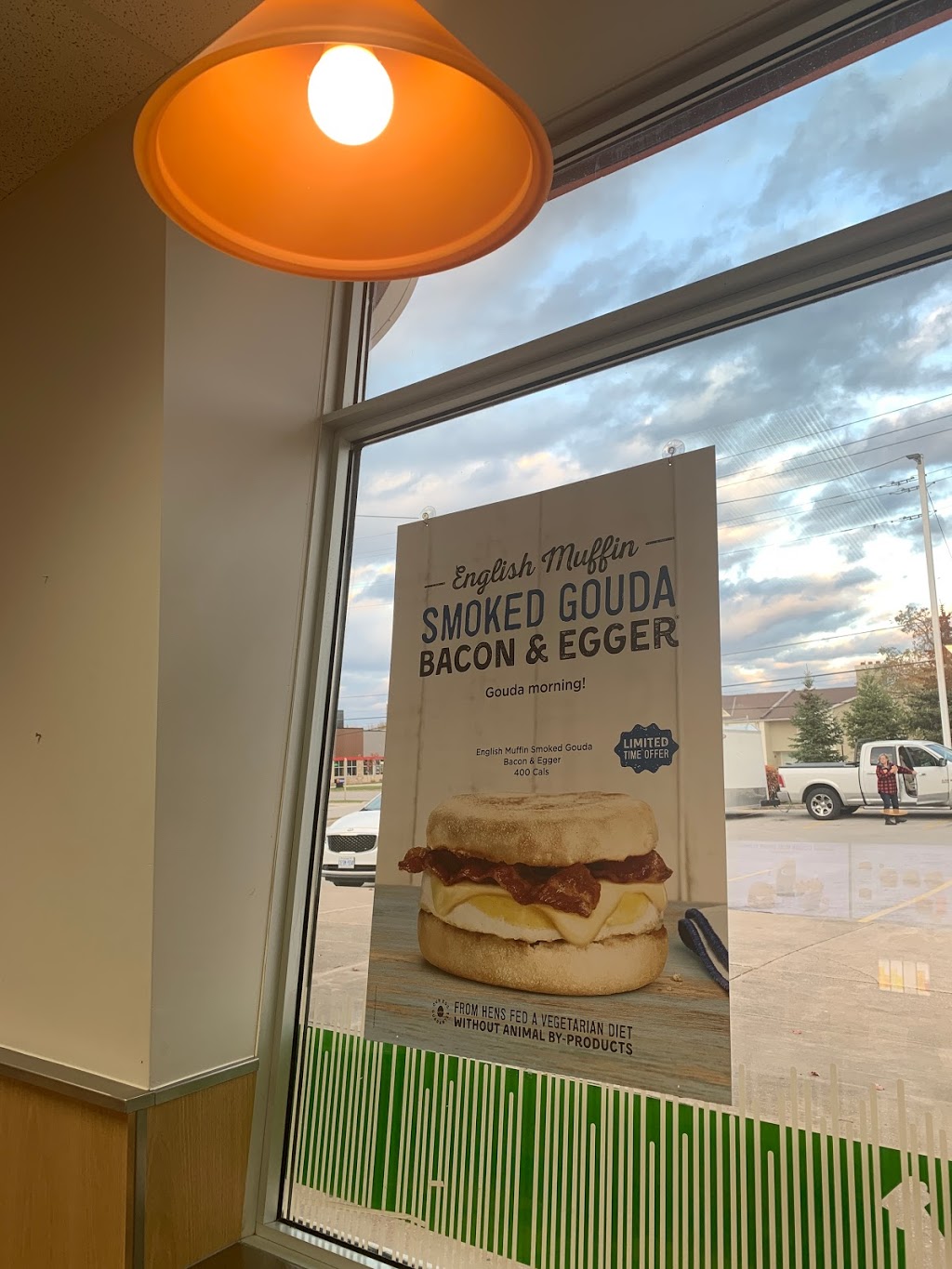 A&W Canada | 7 Balsam St, Collingwood, ON L9Y 5H6, Canada | Phone: (705) 444-2900