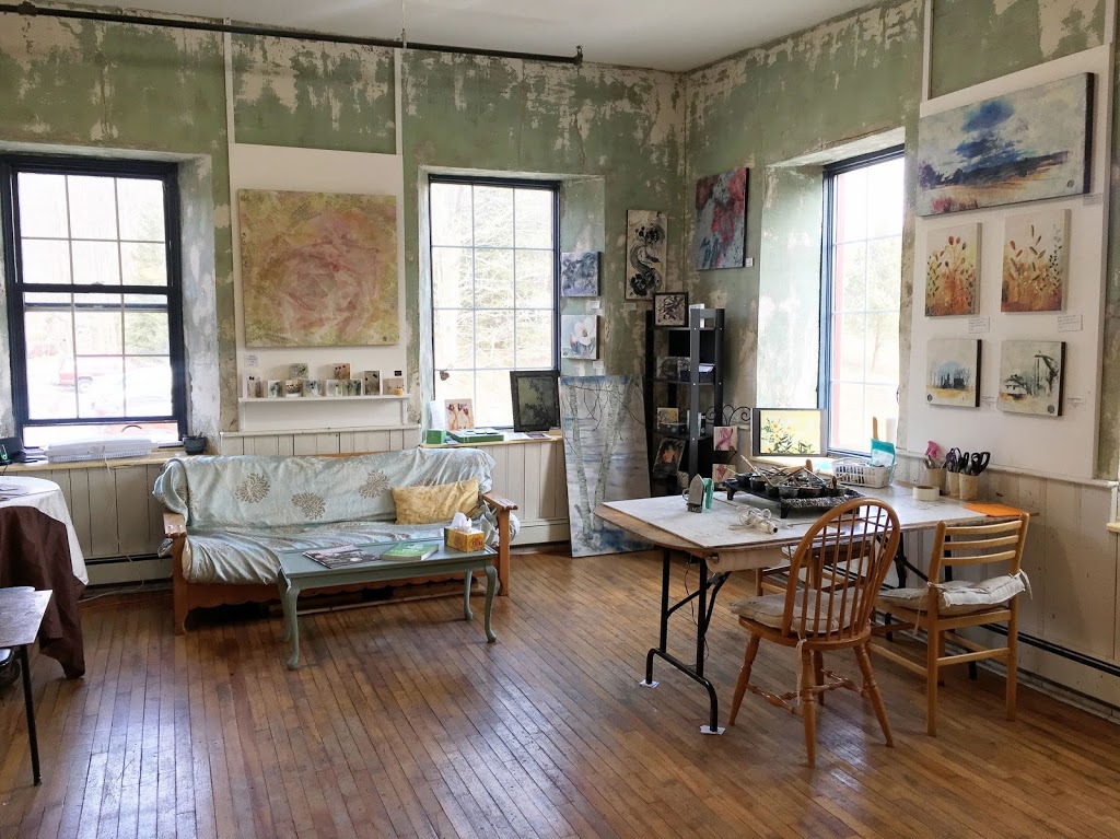 Edge Of Grey Encaustics | 1402 Queen St W, Alton, ON L7K 0C4, Canada | Phone: (519) 497-7646