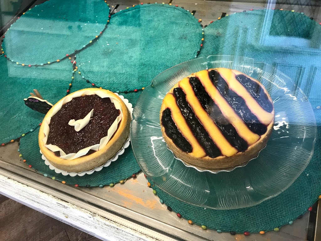 3 Sisters Bakeshop | 2211 Arch Street, Ottawa, ON K1H 2H5, Ottawa, ON K1G, Canada | Phone: (613) 695-9122