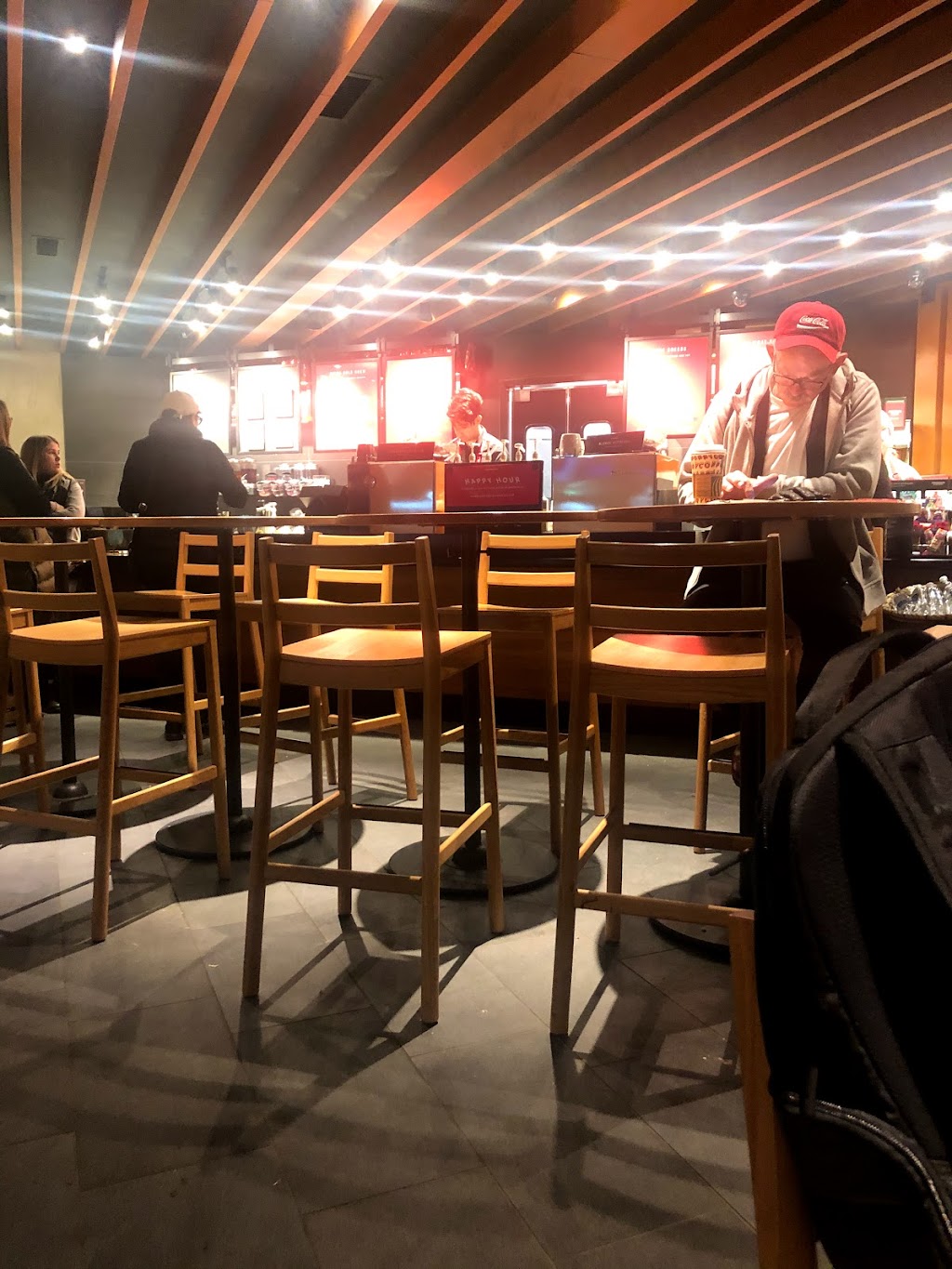Starbucks | 3127 Edgemont Blvd, North Vancouver, BC V7R 2N7, Canada | Phone: (604) 985-8750