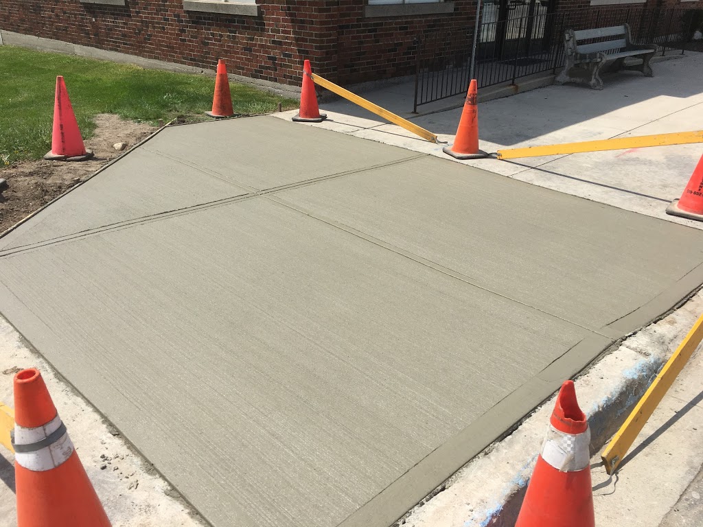 K & H Asphalt, Sealing & Striping | PO Box 28029, OAKRIDGE, Quinton Rd, London, ON N6H 5E1, Canada | Phone: (519) 472-7472