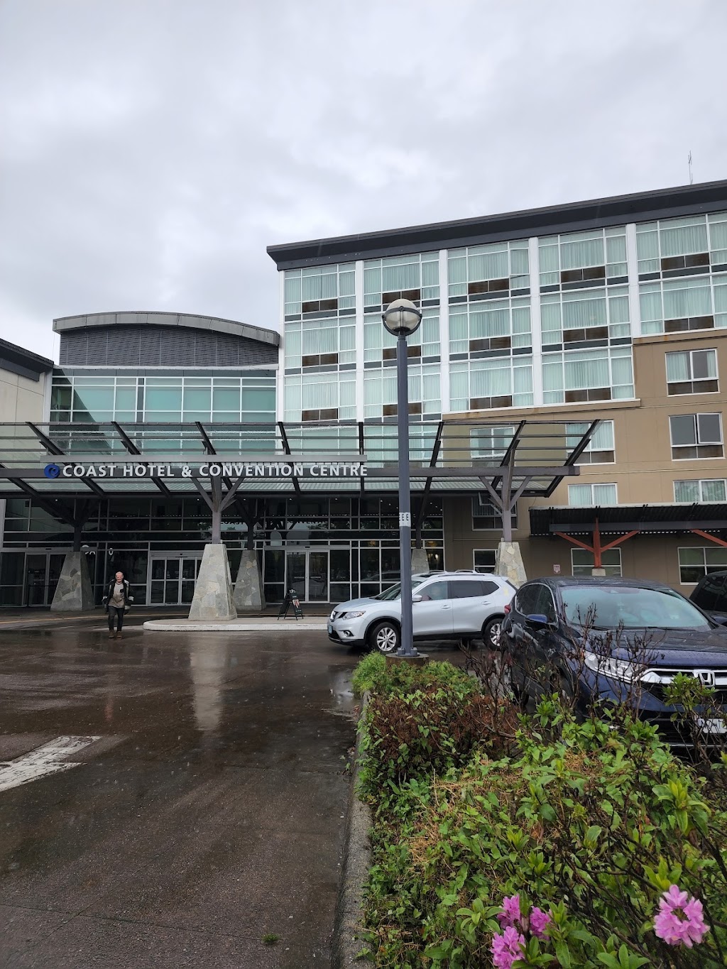 Coast Langley City Hotel & Convention Centre | 20393 Fraser Hwy, Langley, BC V3A 7N2, Canada | Phone: (604) 530-1500