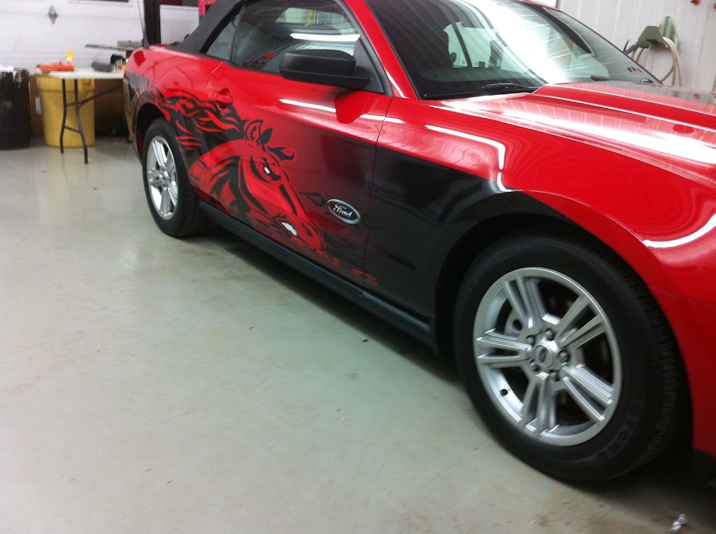 Lettrage G Le Look | 6341 Chem. Forest, Terrebonne, QC J7M 1M5, Canada | Phone: (514) 946-1699
