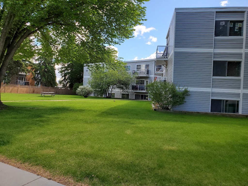 Joanna Manor Apartments | 5723 112 St NW, Edmonton, AB T6H 3J4, Canada | Phone: (587) 735-0126