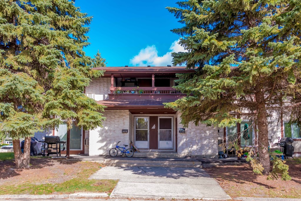 Apple Meadows | 161 Quail Ridge Rd, Winnipeg, MB R2Y 2G6, Canada | Phone: (204) 981-2059