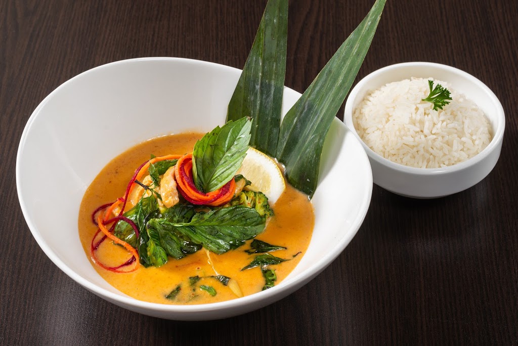 Thai One on Dundas | 3132 Dundas St W, Toronto, ON M6P 2A1, Canada | Phone: (416) 516-8080